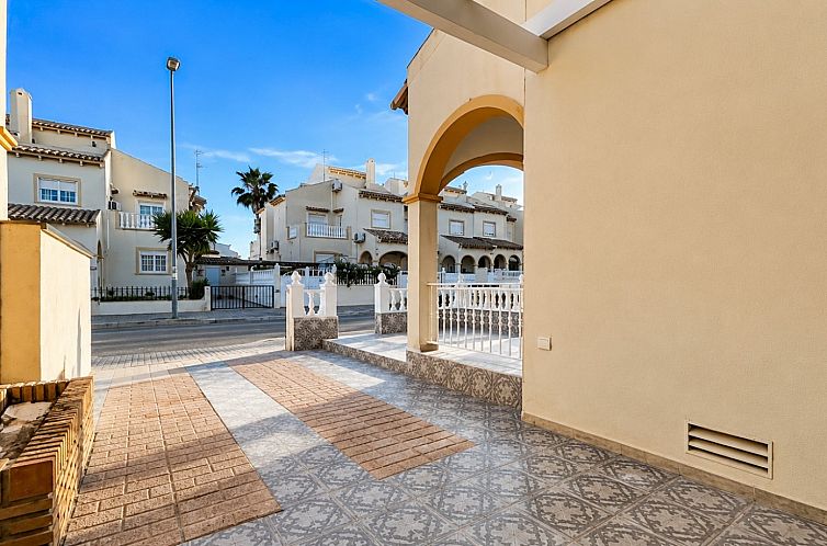 Geschakelde woning in Orihuela