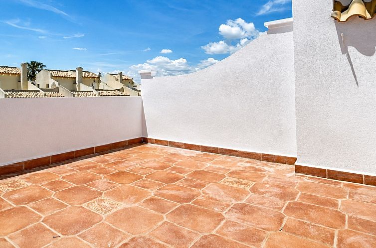Geschakelde woning in Orihuela