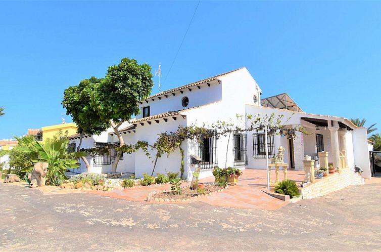 Chalet in Orihuela