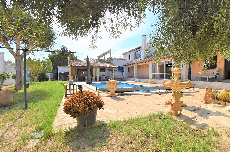 Chalet in Orihuela