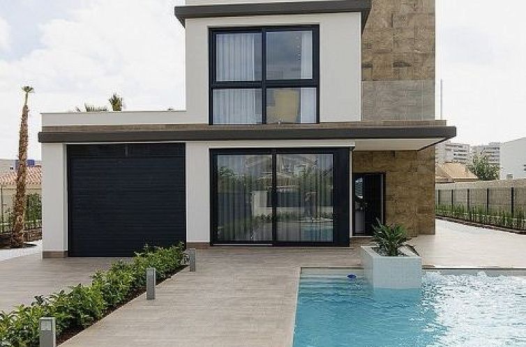 Vrijstaande woning in Orihuela