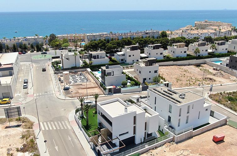 Vrijstaande woning in Orihuela