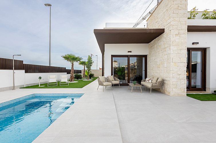 Geschakelde woning in Orihuela