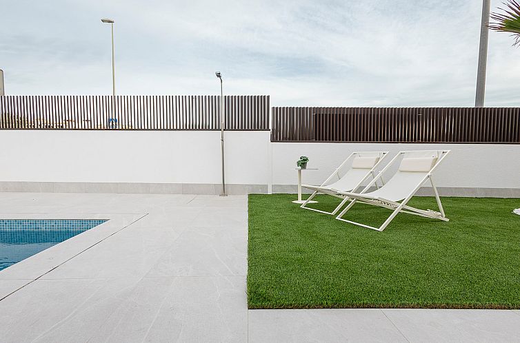 Geschakelde woning in Orihuela