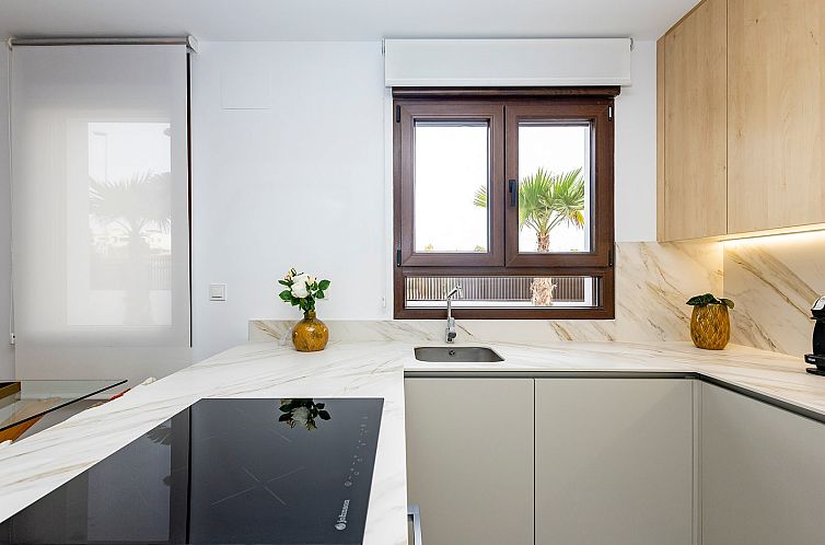 Geschakelde woning in Orihuela