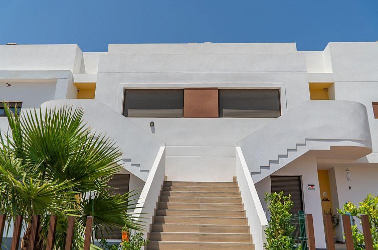 Geschakelde woning in Orihuela
