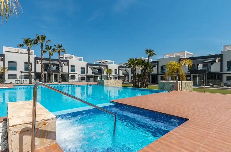 Oasis Beach F3003