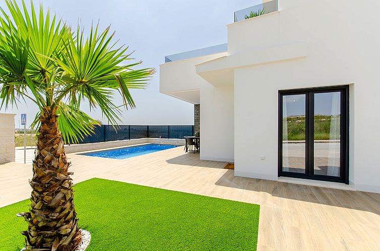 Vrijstaande woning in Orihuela