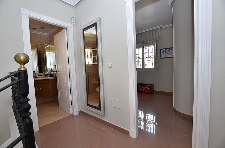 Geschakelde woning in Orihuela