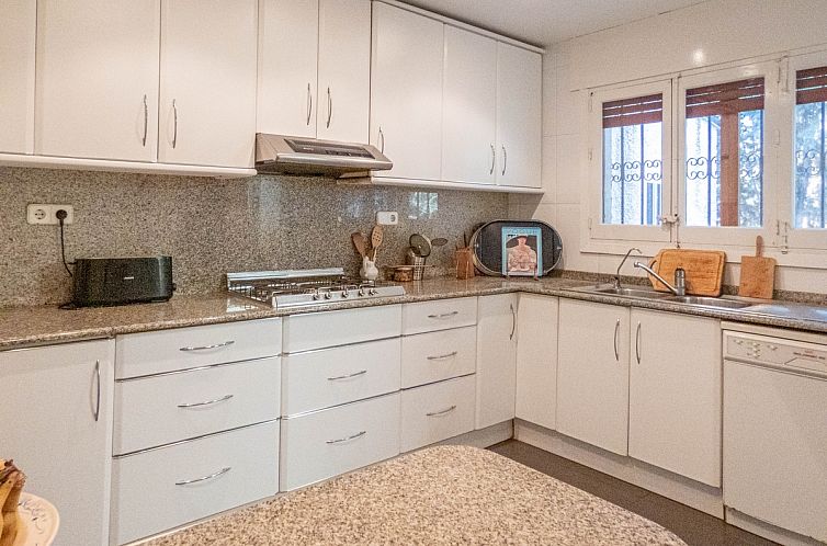 Geschakelde woning in Orihuela