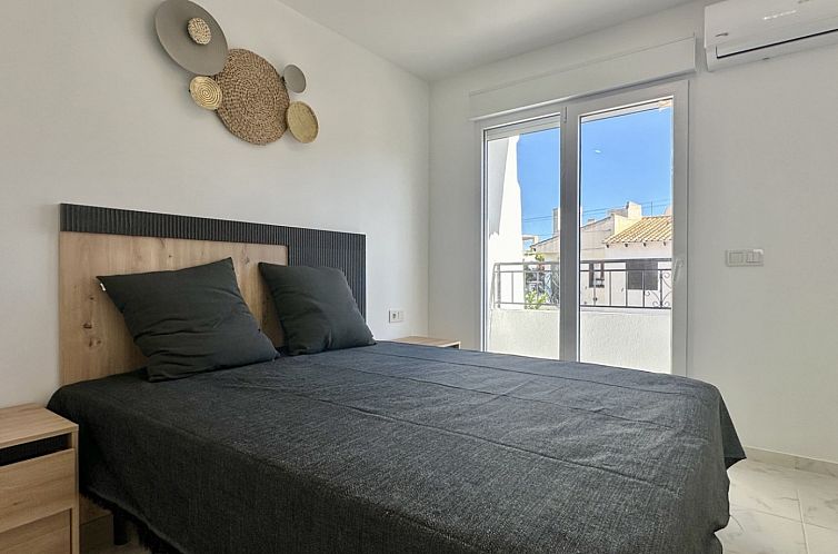 Geschakelde woning in Orihuela