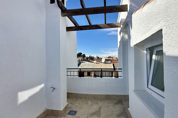 Geschakelde woning in Orihuela