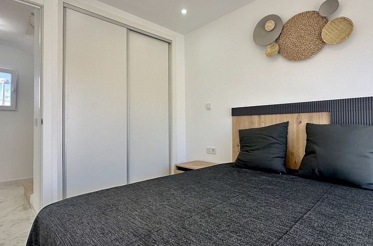 Geschakelde woning in Orihuela