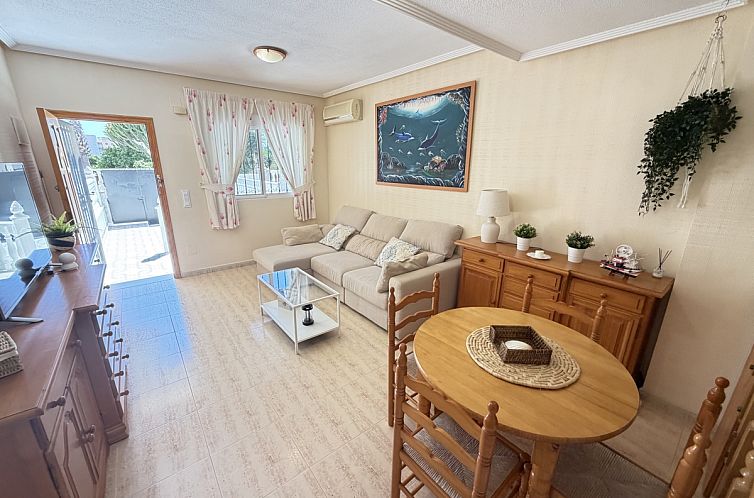 Geschakelde woning in Orihuela