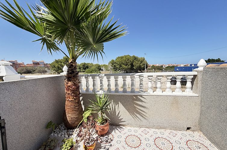 Geschakelde woning in Orihuela