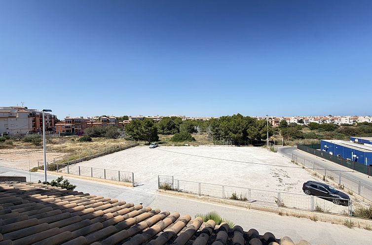 Geschakelde woning in Orihuela