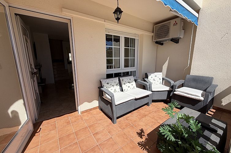 Geschakelde woning in Orihuela