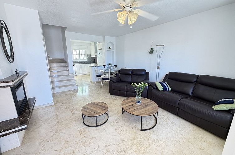 Geschakelde woning in Orihuela