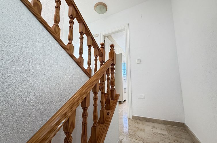 Geschakelde woning in Orihuela