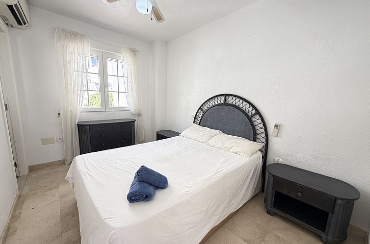 Geschakelde woning in Orihuela