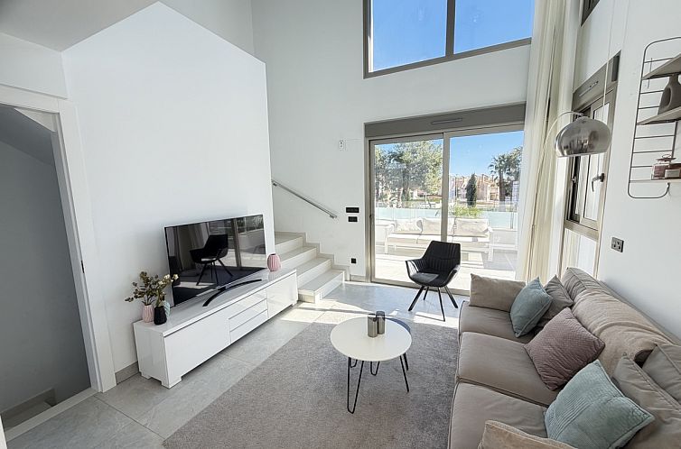 Geschakelde woning in Orihuela