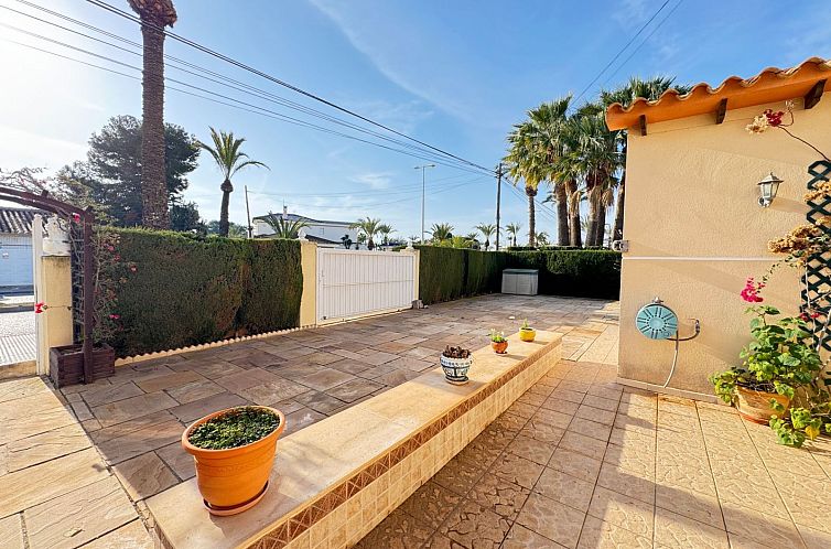 Geschakelde woning in Orihuela