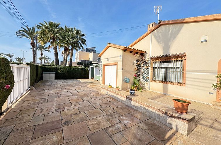 Geschakelde woning in Orihuela