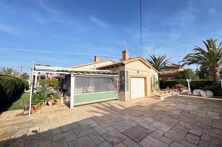 Geschakelde woning in Orihuela