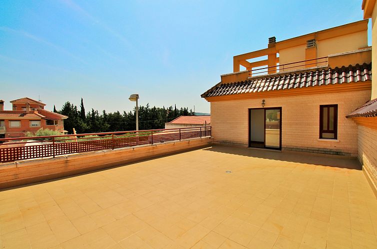 Geschakelde woning in Orihuela