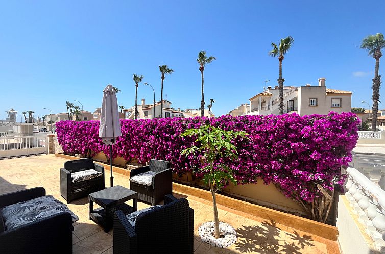 Vrijstaande woning in Orihuela