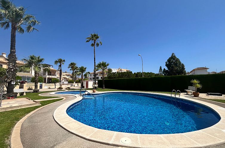 Vrijstaande woning in Orihuela