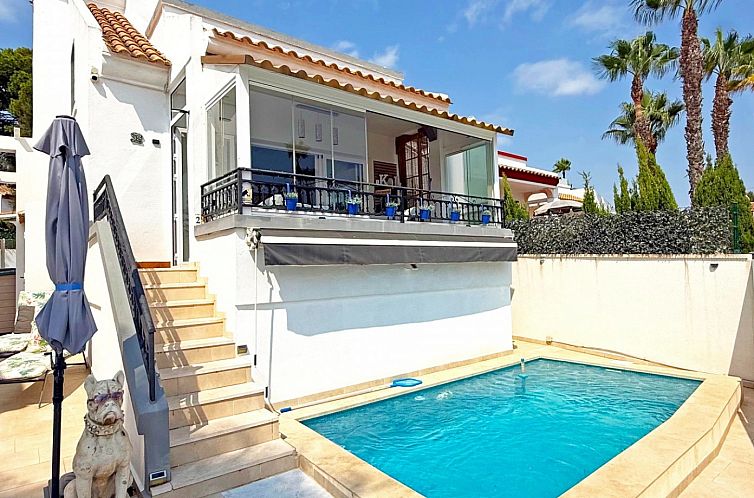 Geschakelde woning in Orihuela