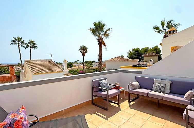Geschakelde woning in Orihuela