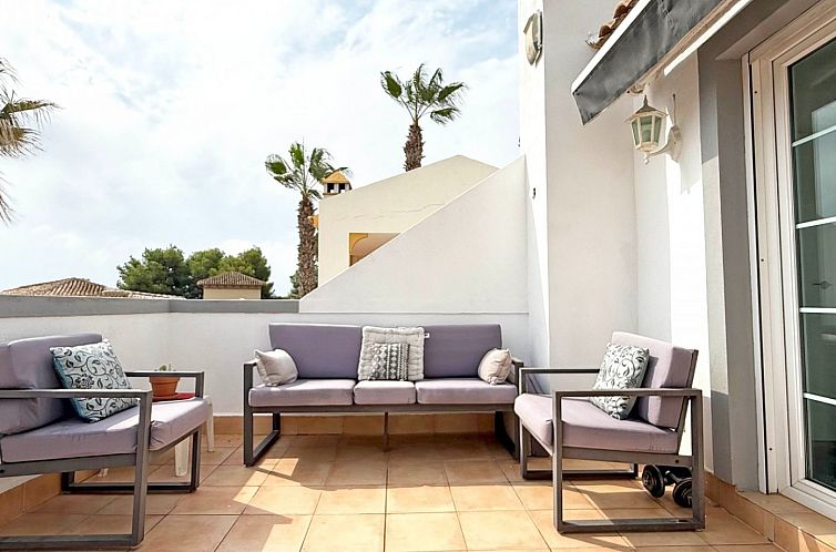 Geschakelde woning in Orihuela