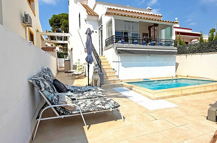 Geschakelde woning in Orihuela
