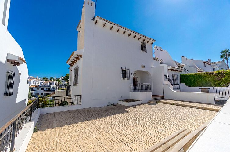 Geschakelde woning in Orihuela