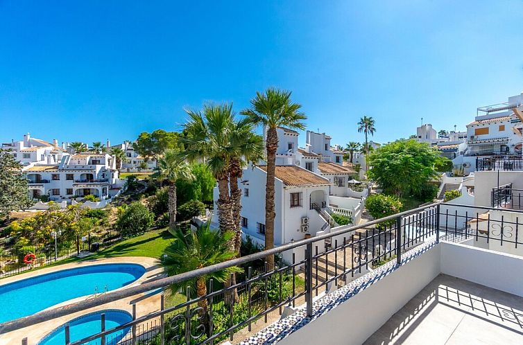 Geschakelde woning in Orihuela