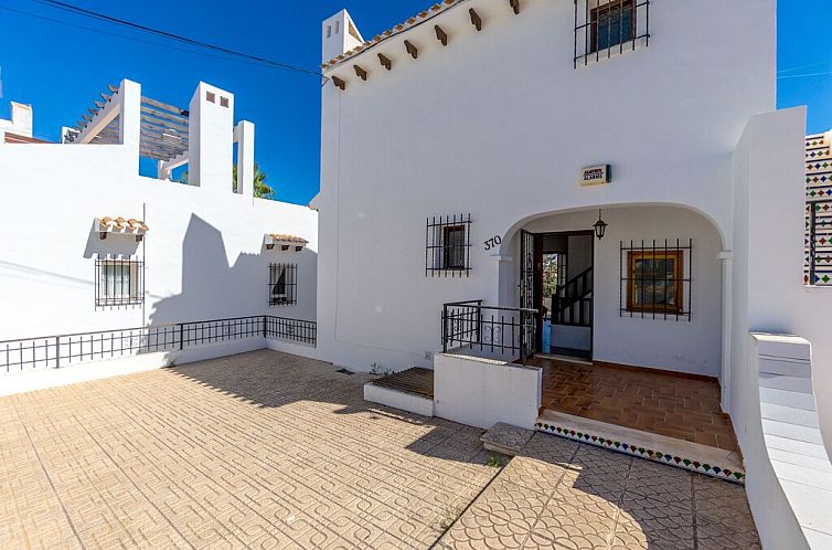 Geschakelde woning in Orihuela