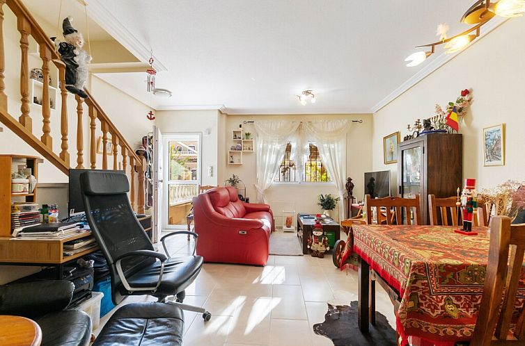 Geschakelde woning in Orihuela