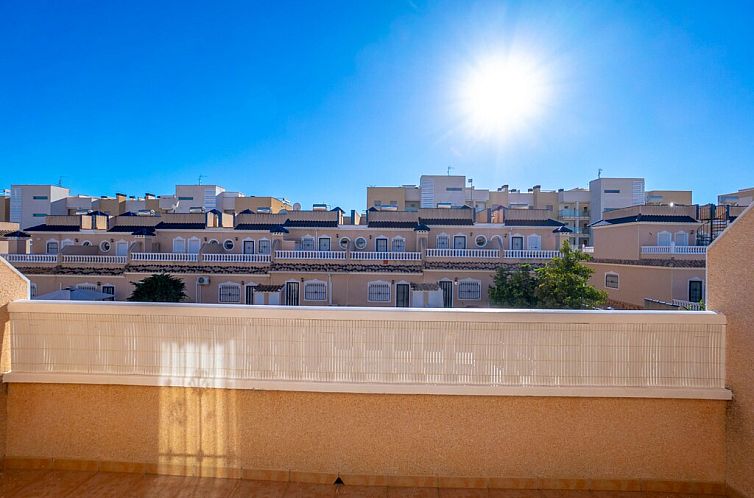 Geschakelde woning in Orihuela