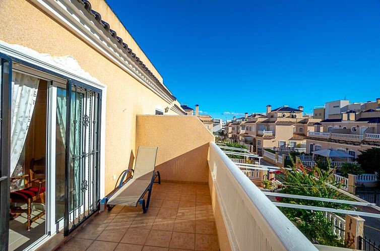 Geschakelde woning in Orihuela