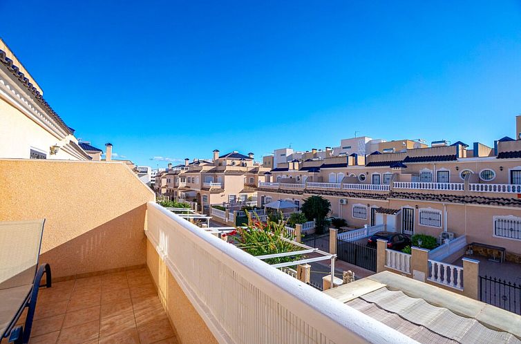 Geschakelde woning in Orihuela