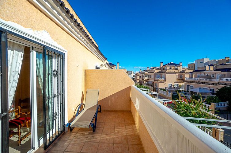 Geschakelde woning in Orihuela