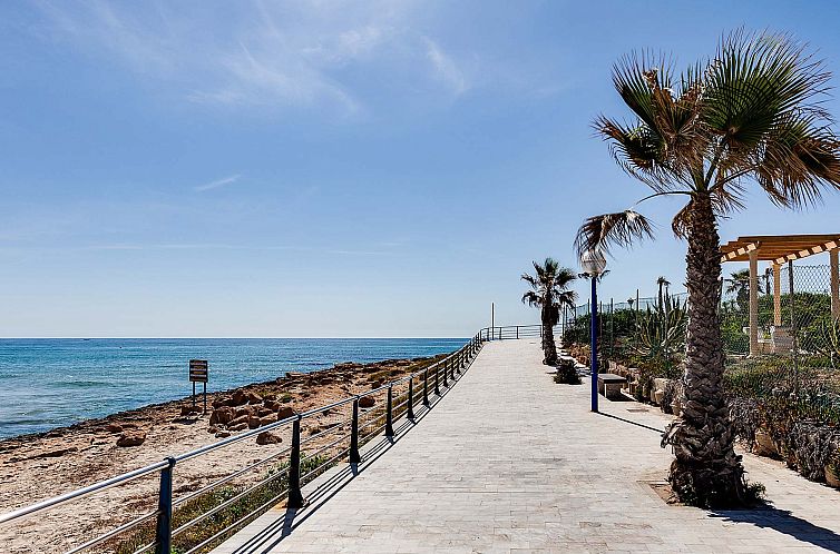Geschakelde woning in Orihuela