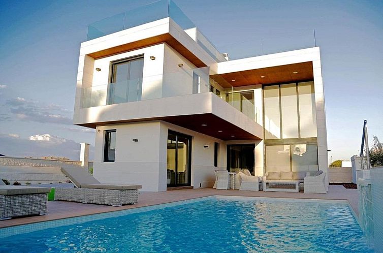 Vrijstaande woning in Orihuela