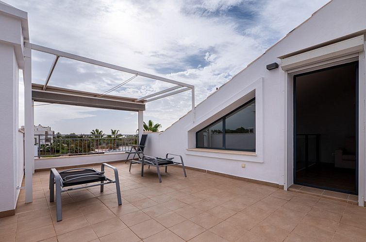 Geschakelde woning in Orihuela
