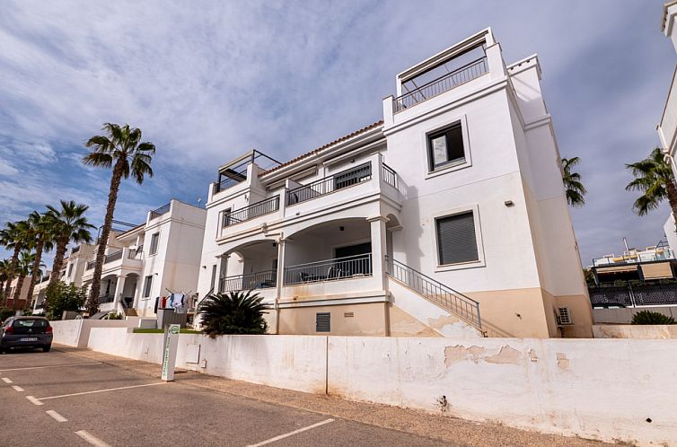 Geschakelde woning in Orihuela