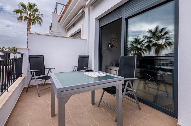 Geschakelde woning in Orihuela