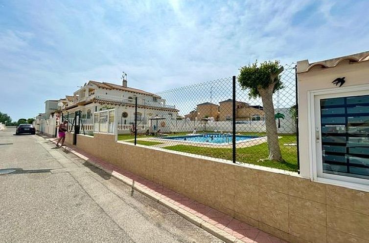 Geschakelde woning in Orihuela