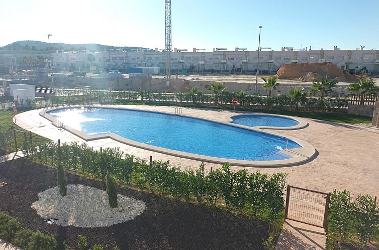 Geschakelde woning in Orihuela